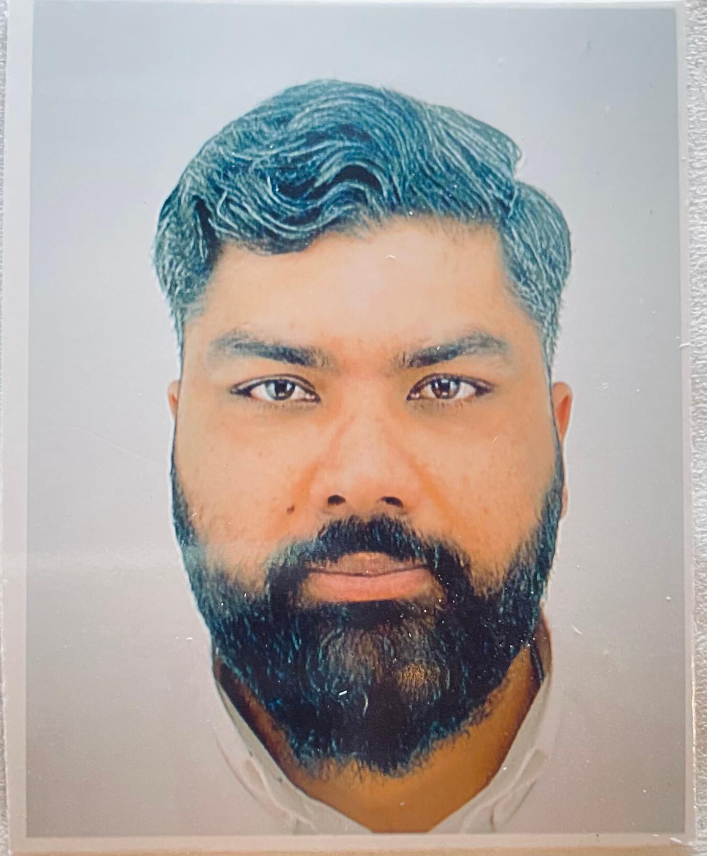 An image of UW partner Arslan Mushtaq