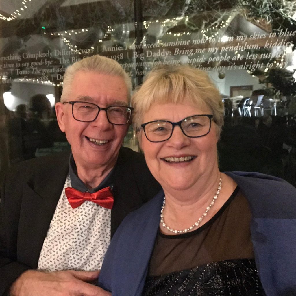 An image of UW partner John and Pauline Naylor