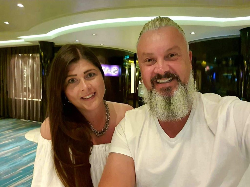 An image of UW partner Richard and Laura Lovelock