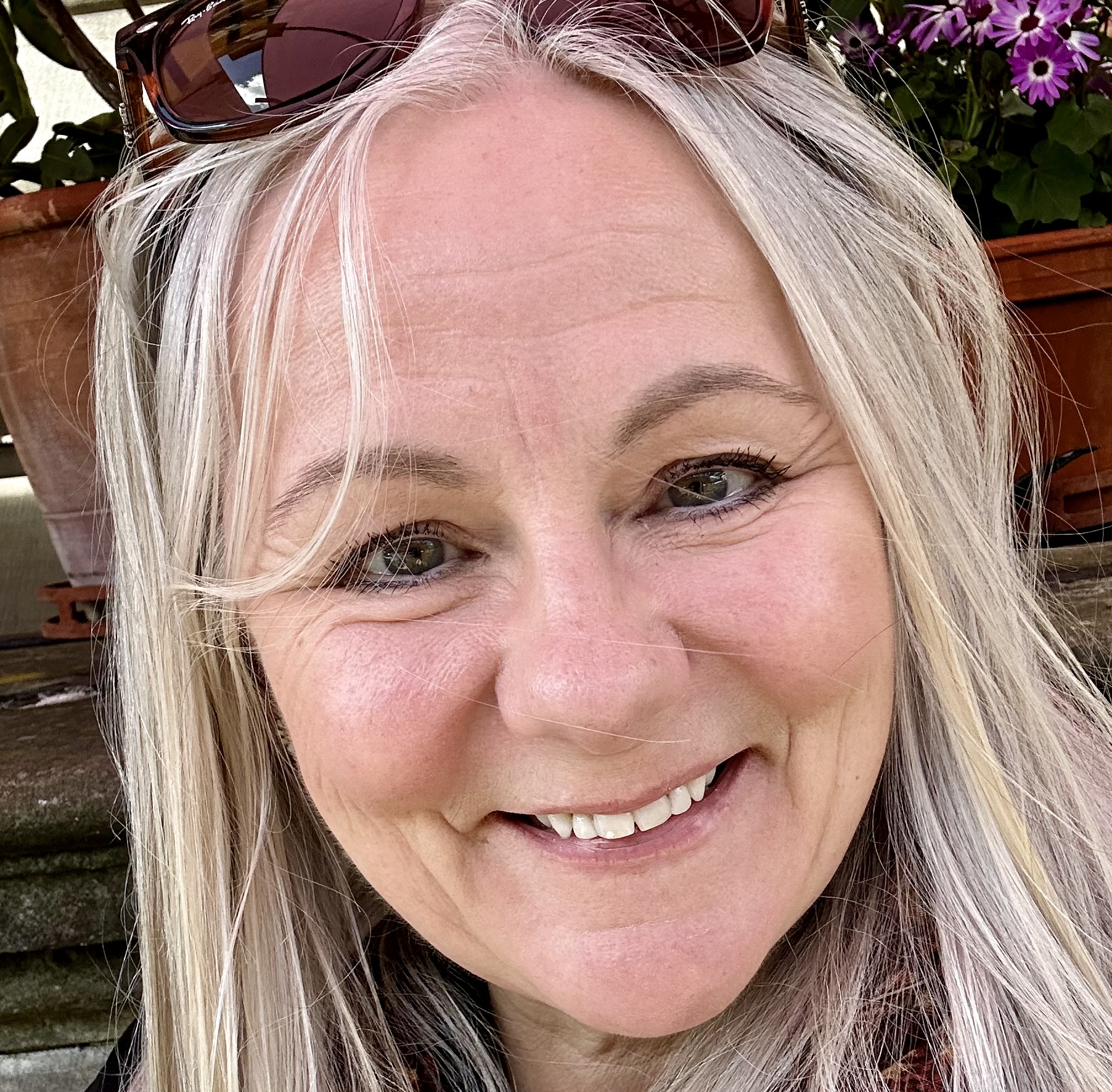 An image of UW partner Debbie Garson