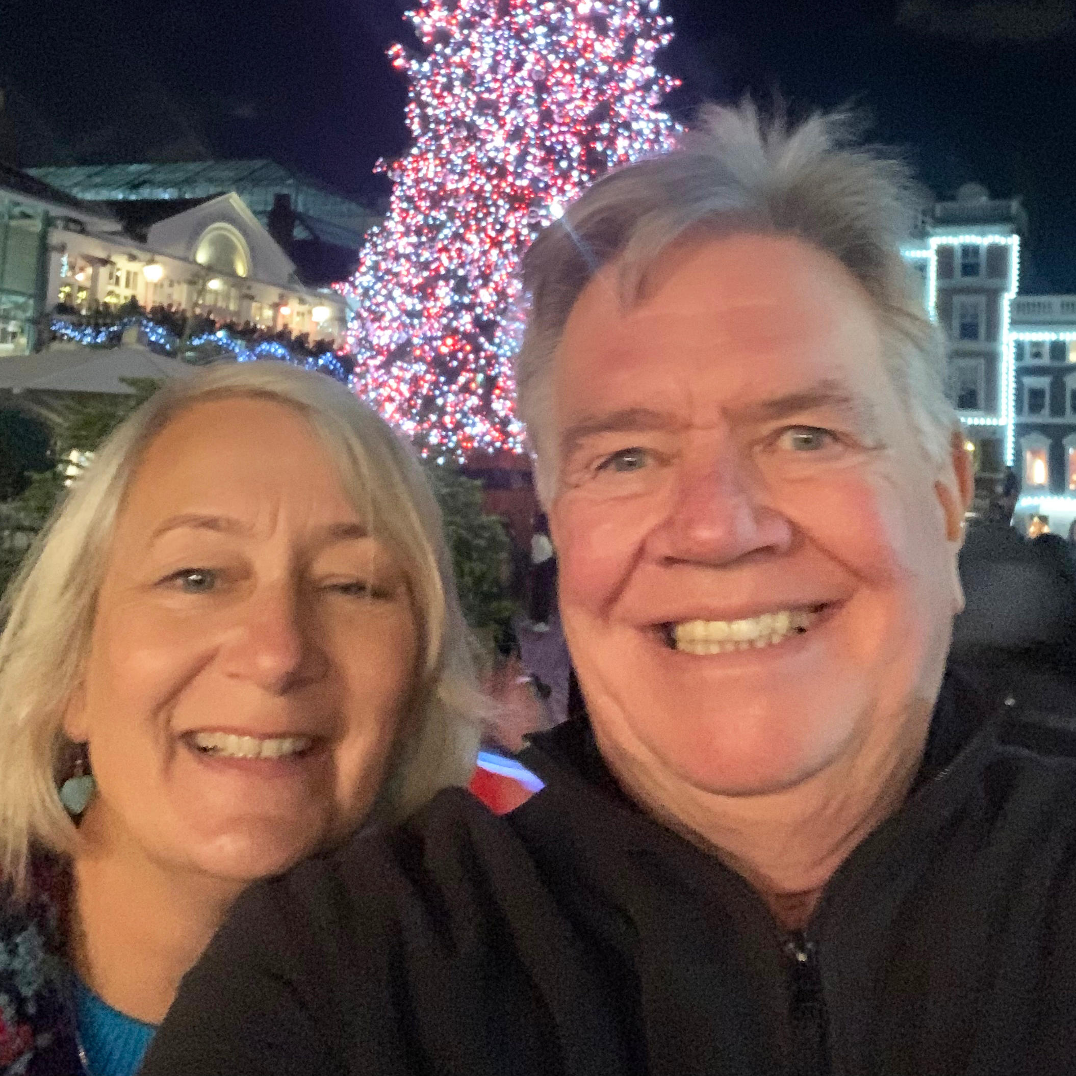 An image of UW partner Tim and Sharon Gordon