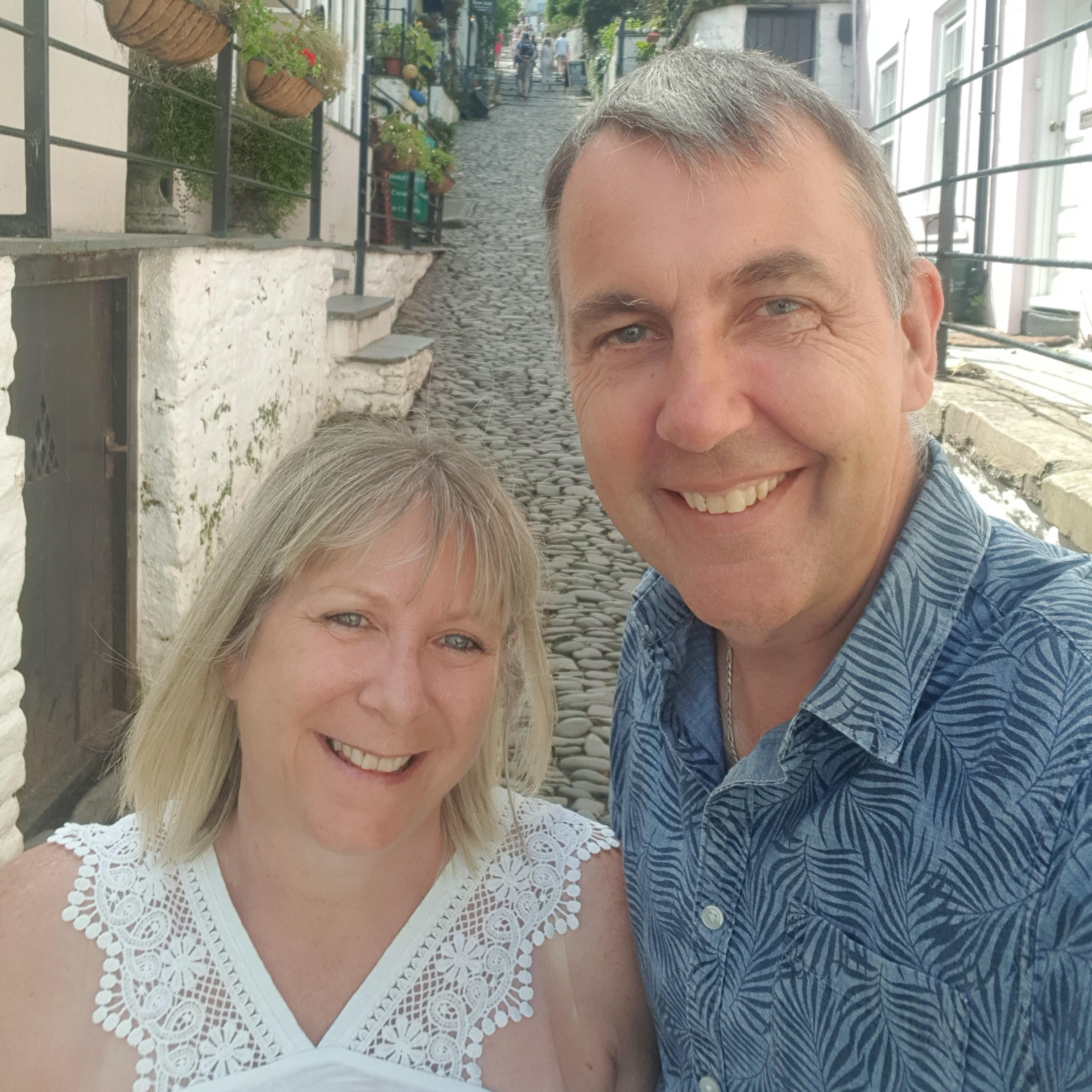 An image of UW partner Maria and Paul Tebbit