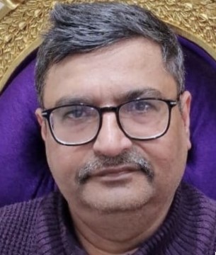 An image of UW partner Mayank Pandit