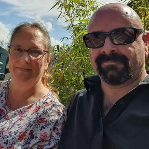 An image of UW partner Karen and Matt Snowden