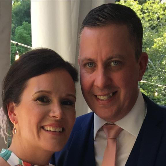 An image of UW partner Chris and Sarah Holloway