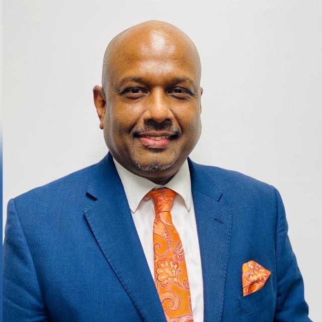 An image of UW partner Roshan Cruz