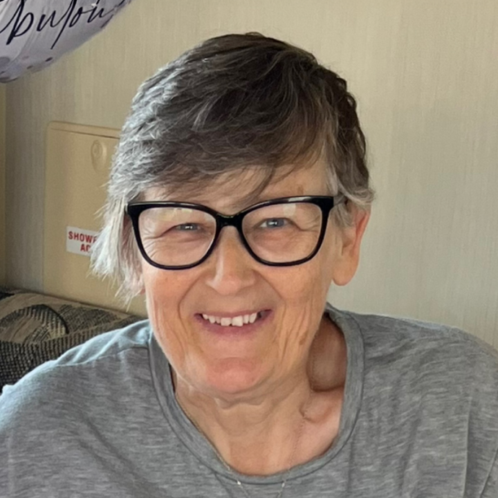 An image of UW partner Tracy Thompson