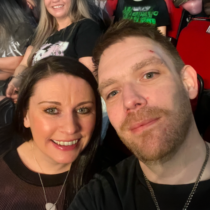 An image of UW partner Jason and Emma