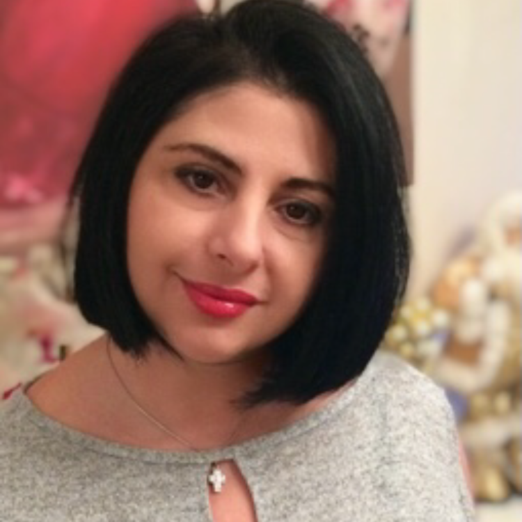 An image of UW partner Lia Eliades