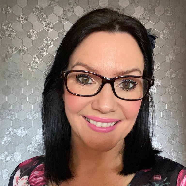 An image of UW partner Hilary Parkinson-Kemp